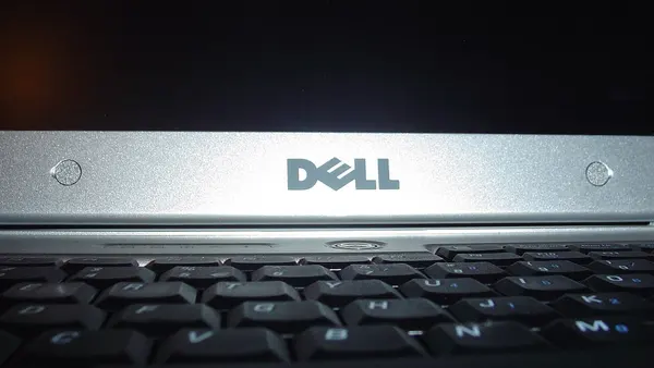 Dell Inspiron 9300 - tag